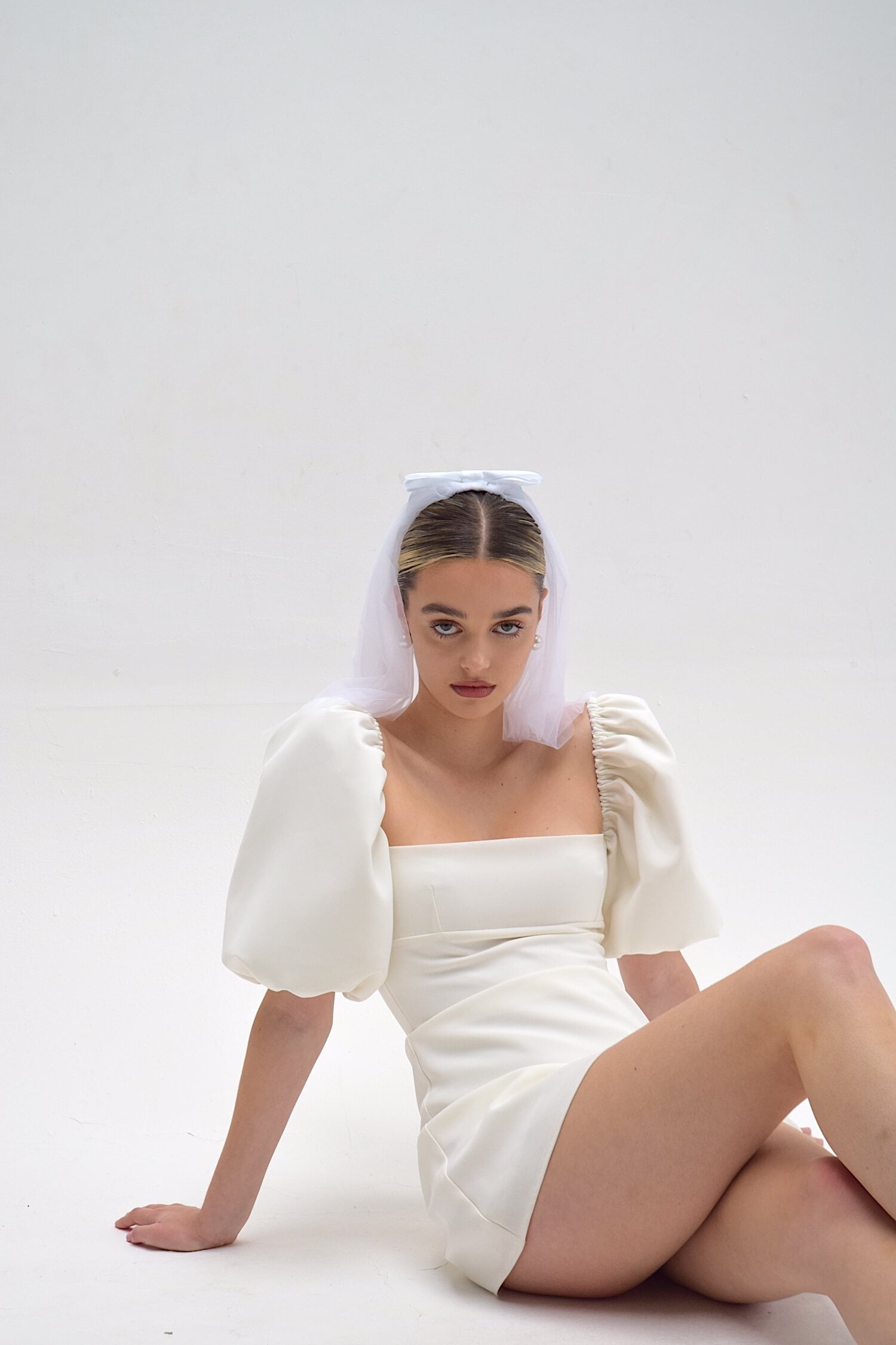 Preorder - Manon Mini