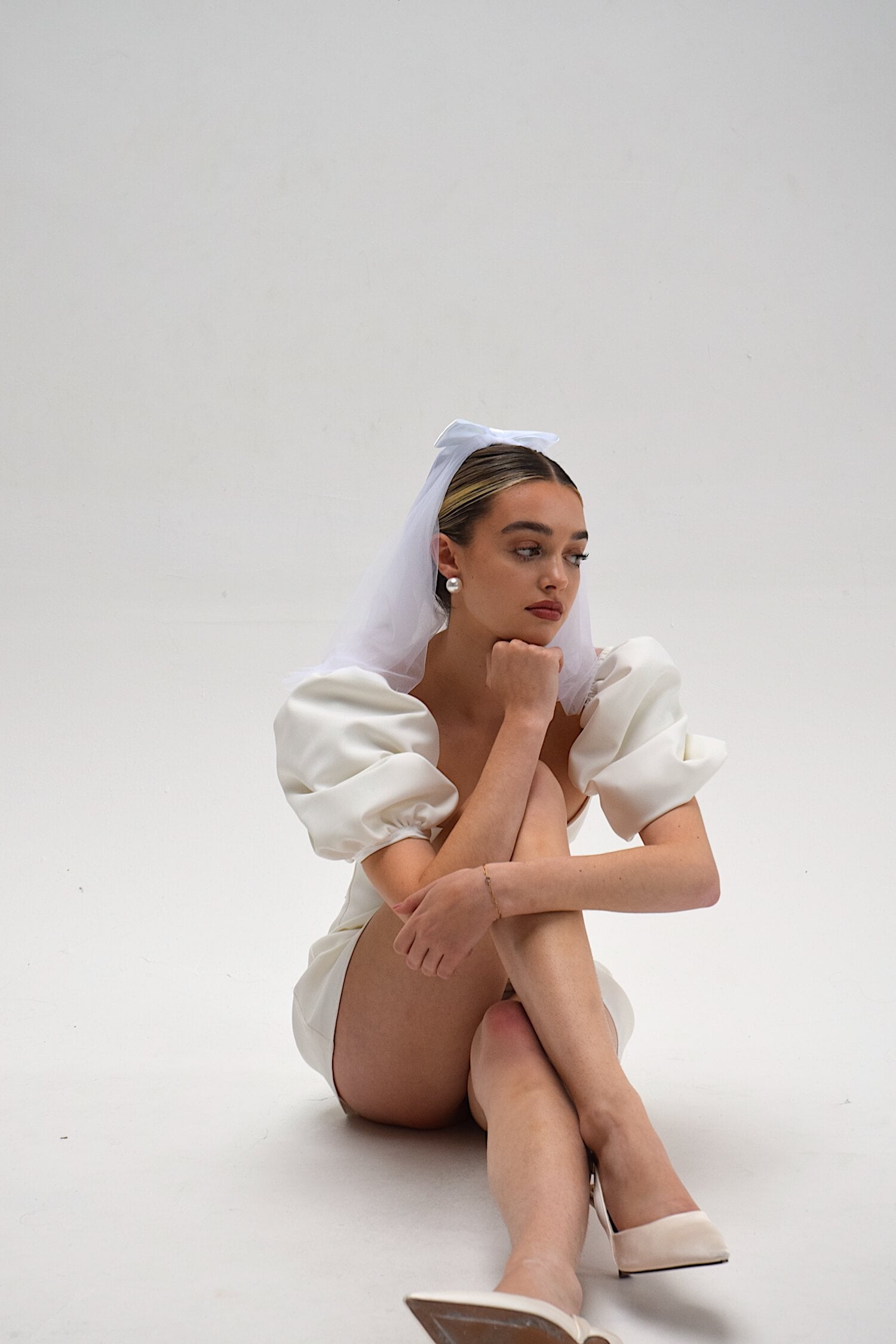 Preorder - Manon Mini