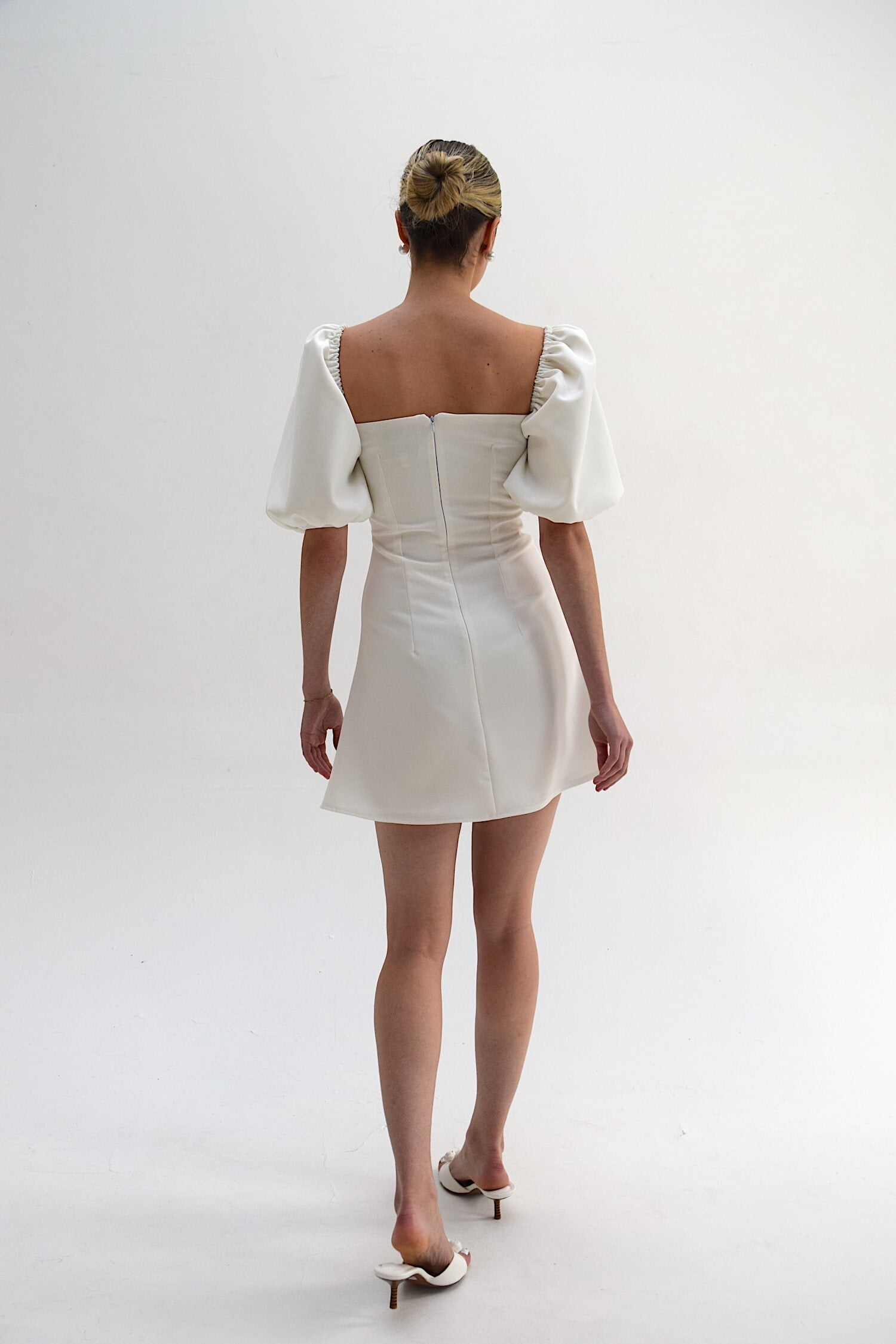 Preorder - Manon Mini