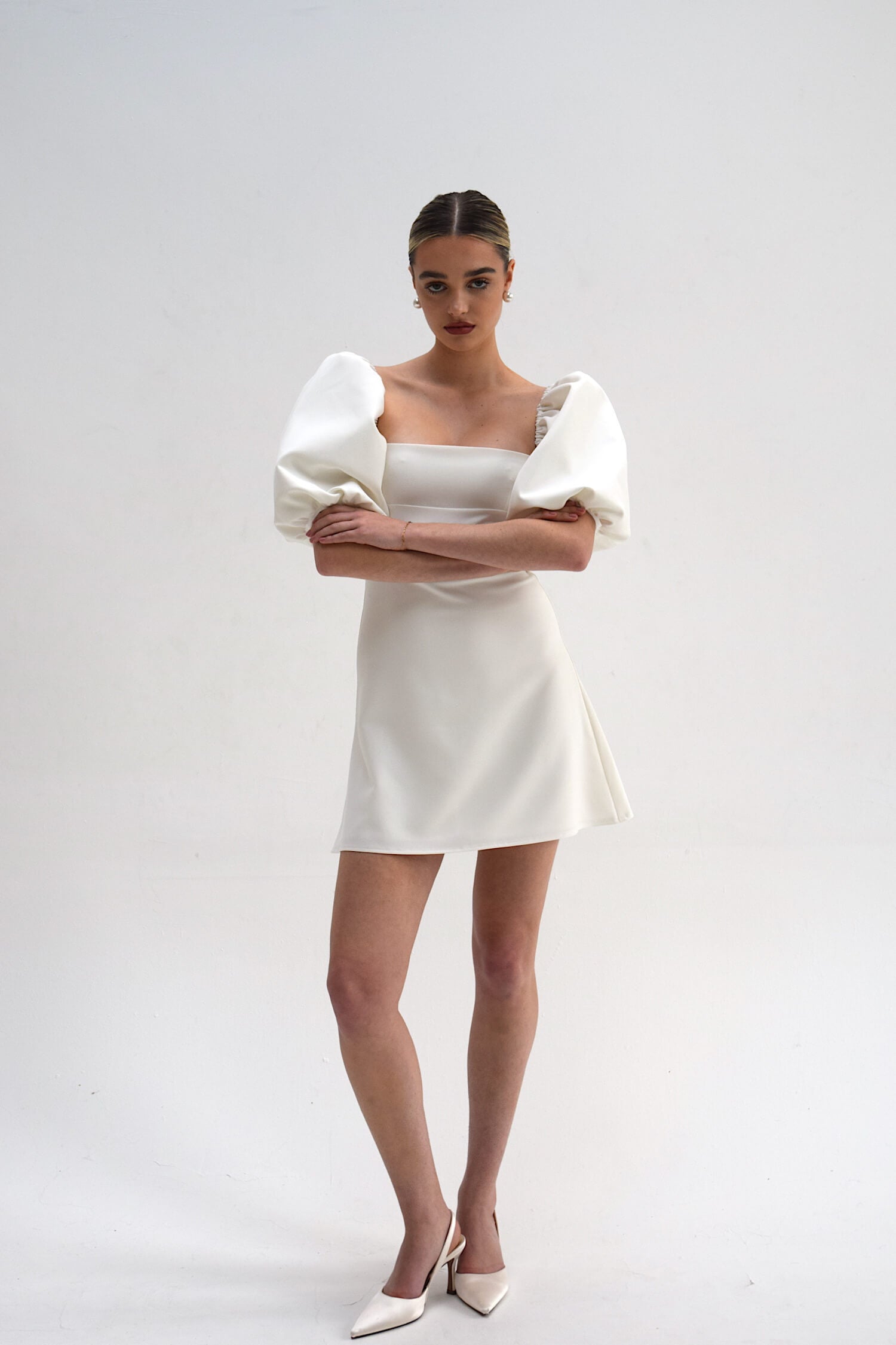 Preorder - Manon Mini