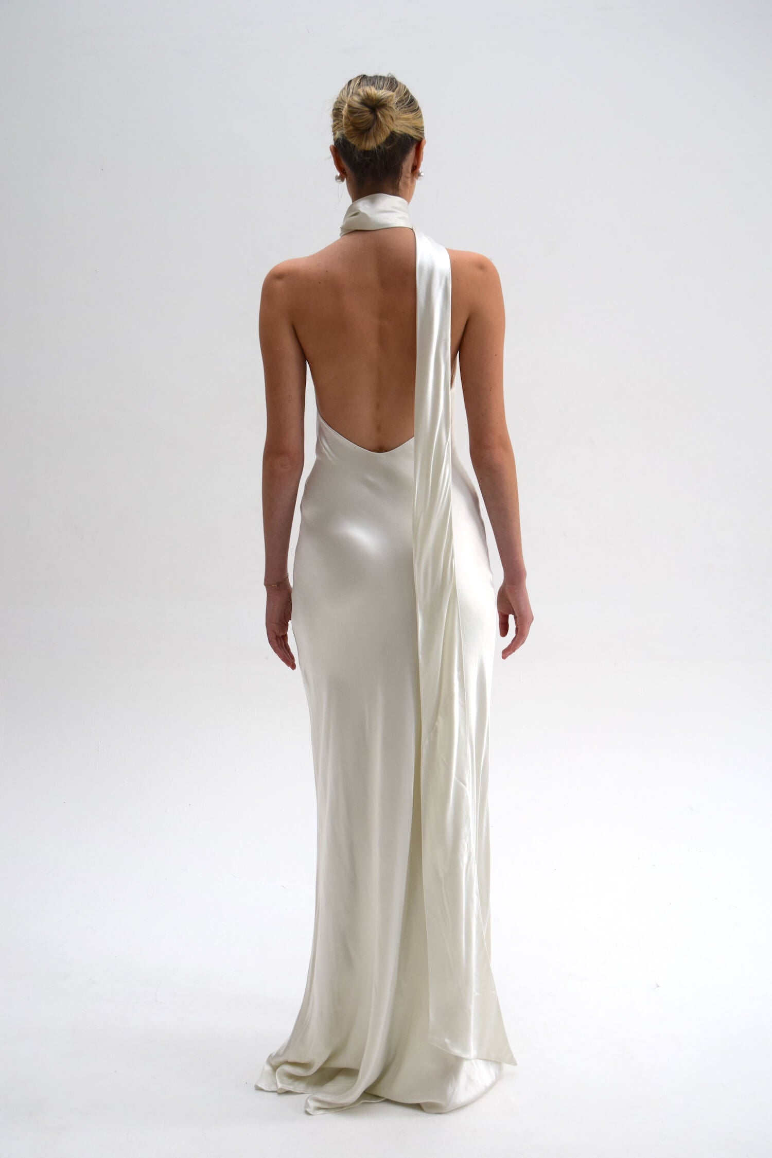 Preorder - Uma Gown